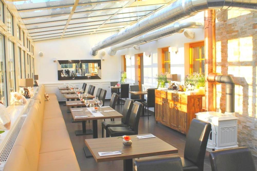 Hotel Eagle 마리안스케 라즈네 외부 사진